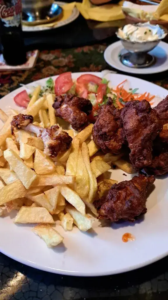 Dirk Swanepoel_The Prince of Wales Pub-Bistro-Pension_Hulst_recensione