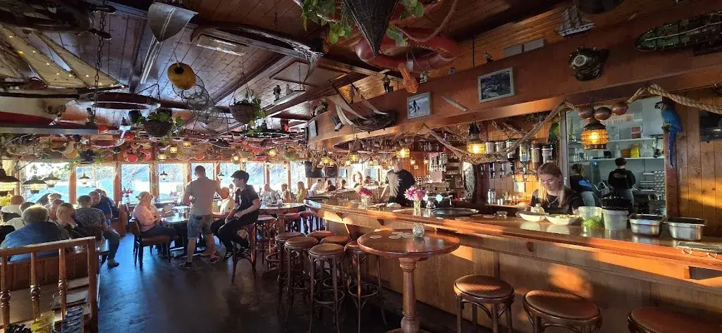 Strandpaviljoen De Branding_Zoutelande_slider_image_3