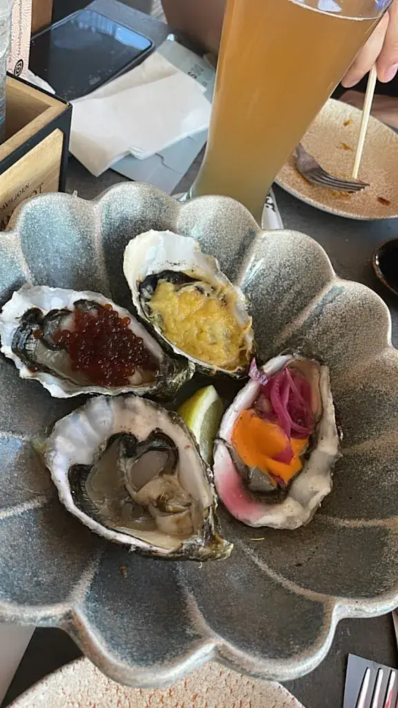 Oguz_Strandpaviljoen de strandzot_Zoutelande_review