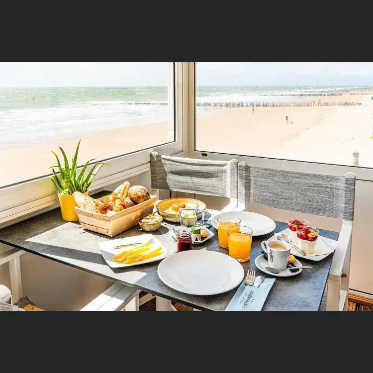 Strandpaviljoen de strandzot_Zoutelande_slider_image_3