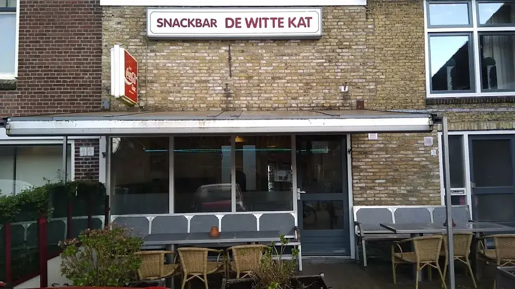 Snackbar de Witte Kat & Bar ‘t Kypmantsje restaurant à IJlst