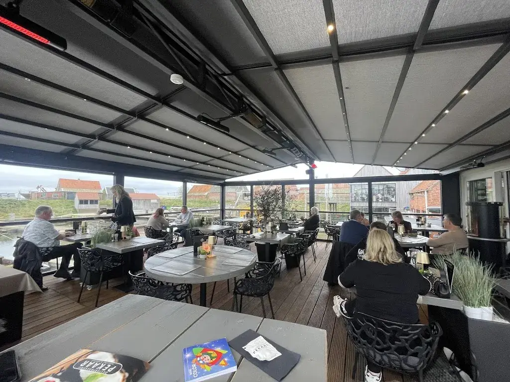 Halina Veloso e Zarate_Oesterproeverij Pekaar - Oesters, mosselen & meer_Yerseke_review