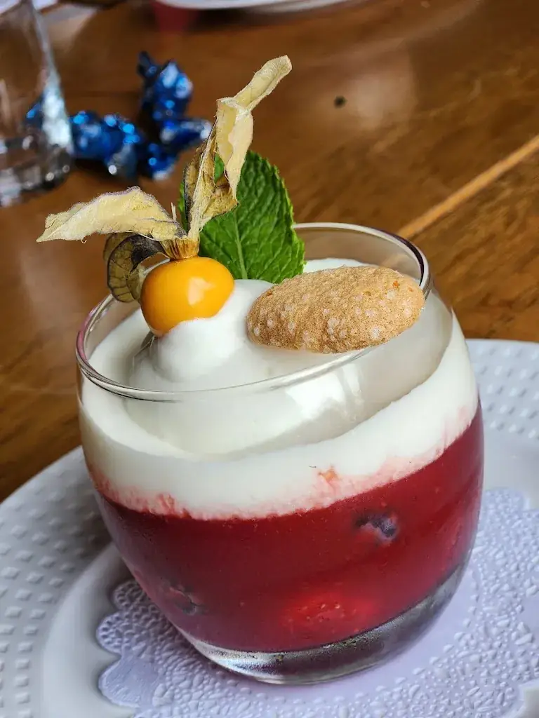 Flora C_Nolet’s Vistro_Yerseke_review