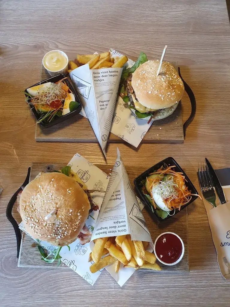 Menu_Family Terneuzen Eethuis-Cafetaria_Terneuzen_immagine_4