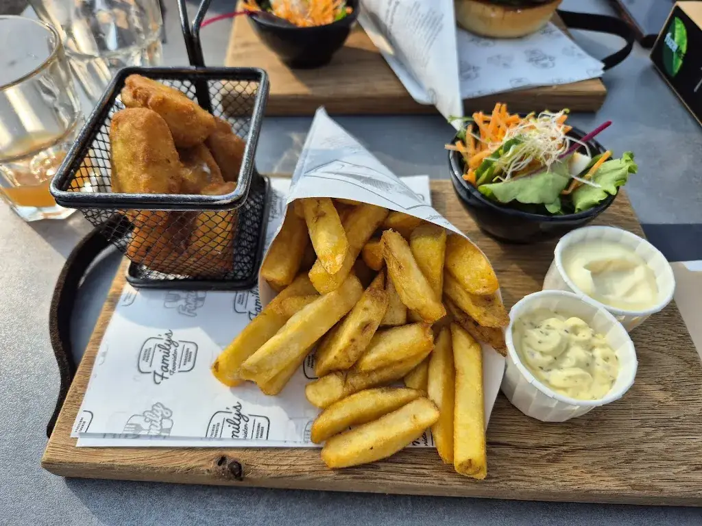 Menu_Family Terneuzen Eethuis-Cafetaria_Terneuzen_immagine_5