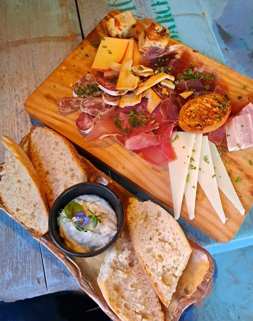 Menu_Tapas & Sangria - Bar | Restaurant Capaco_Terneuzen_immagine_5