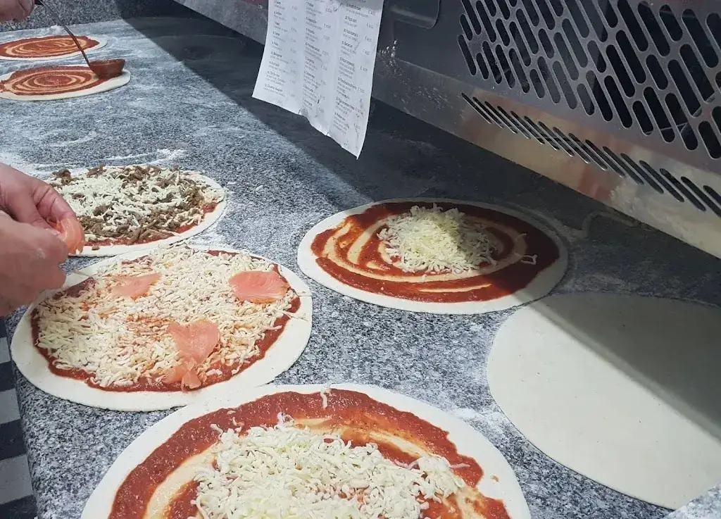 Menu_Pizzeria Hama & Supermarkt_Terneuzen_image_6