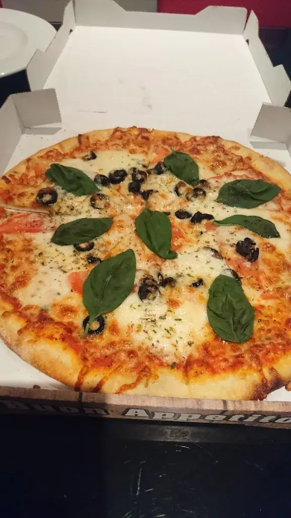 Menu_Pizzeria Hama & Supermarkt_Terneuzen_image_7