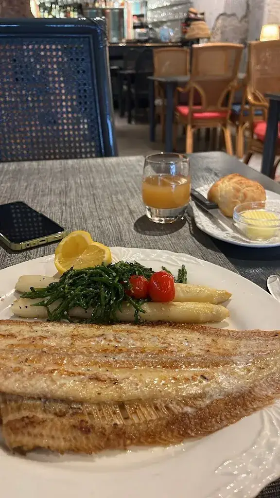 Alejandra Marin_Hotel, Restaurant 'D'Ouwe Kercke'_Terneuzen_review