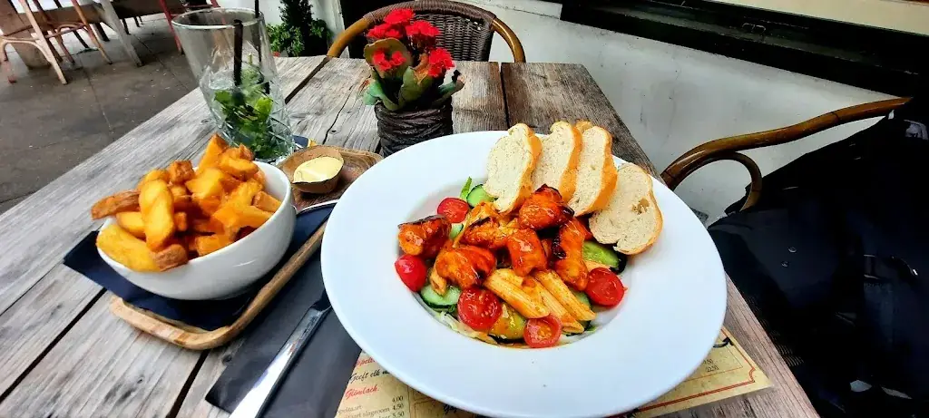 Degeratu constantin_Café de Griete_Zaamslag_review