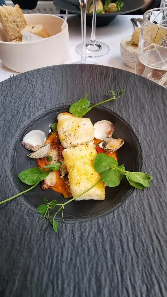 À Table_Axel_slider_image_3