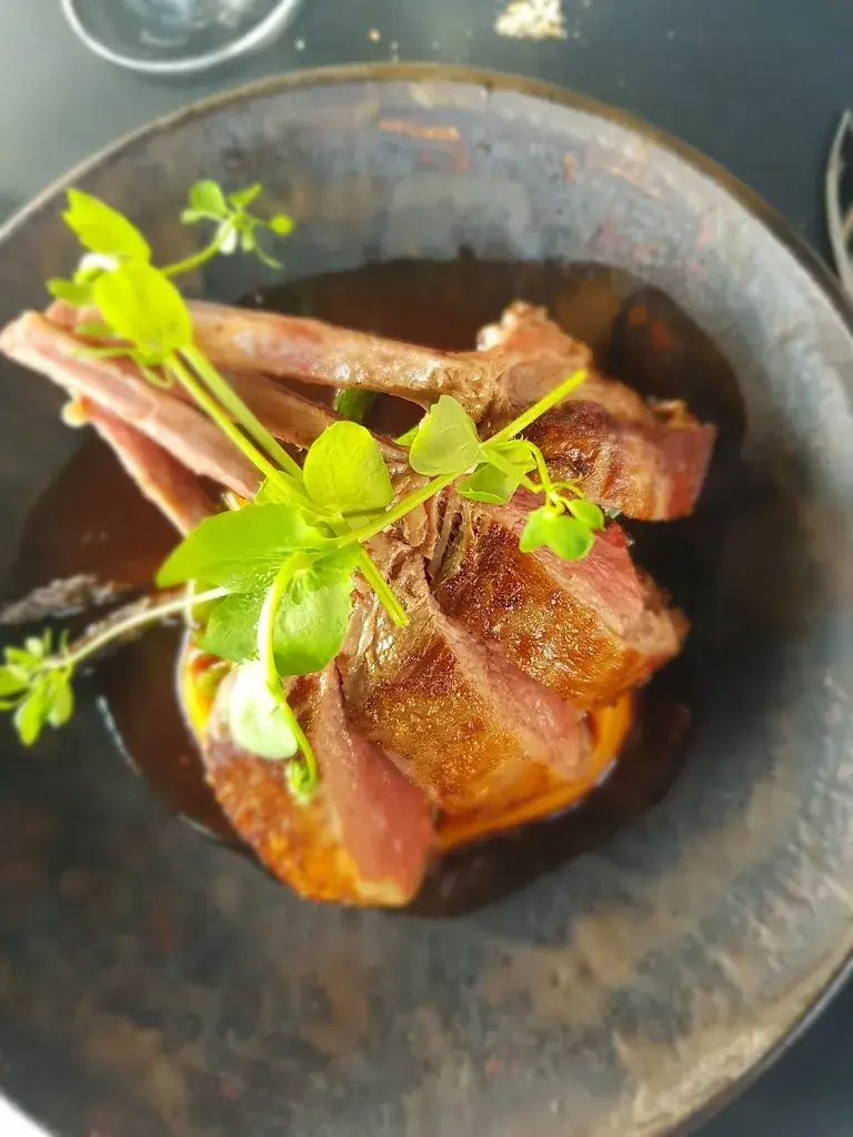 Menu_Mia's Restaurant & Lounge_Axel_image_6