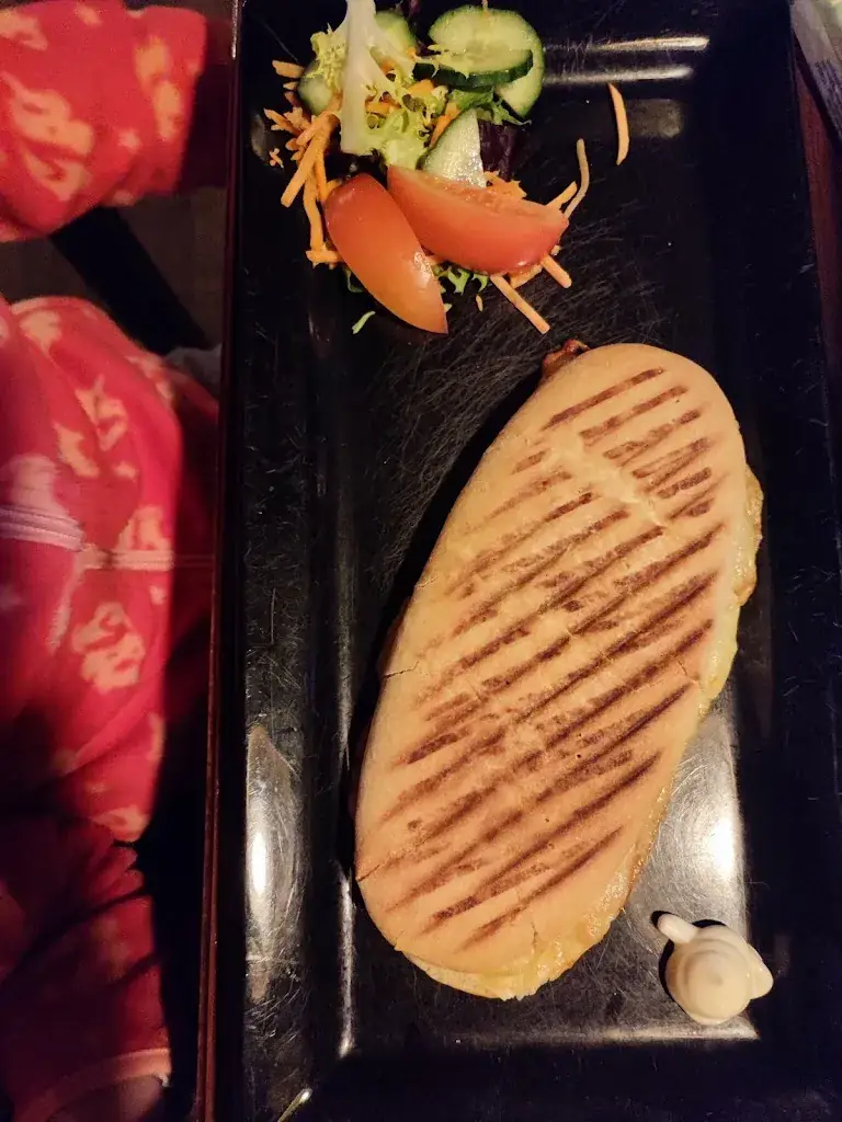 Menu_Davila's Kitchen & Bar_Renesse_image_5