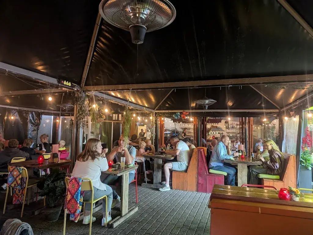 The Green Parrot_Renesse_slider_image_2