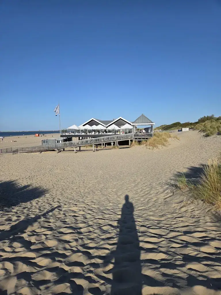 Henrik Hansen_Strandrestaurant our Seaside_Renesse_review