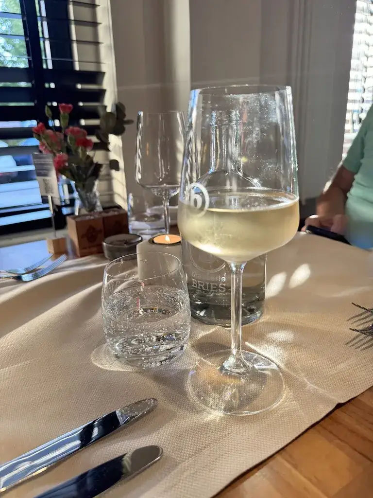 Nathalie Tochilkina_Brasserie Bries_Renesse_review