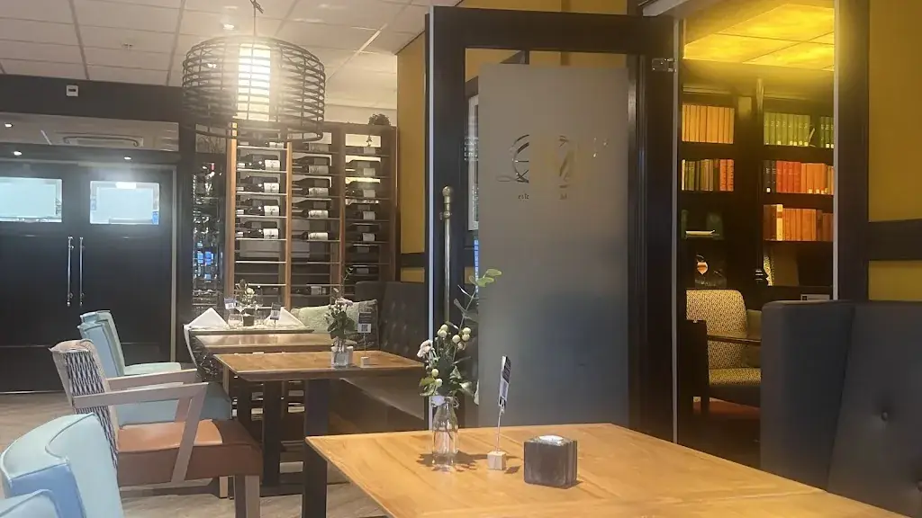 Rüdiger Krenz_Brasserie Bries_Renesse_review