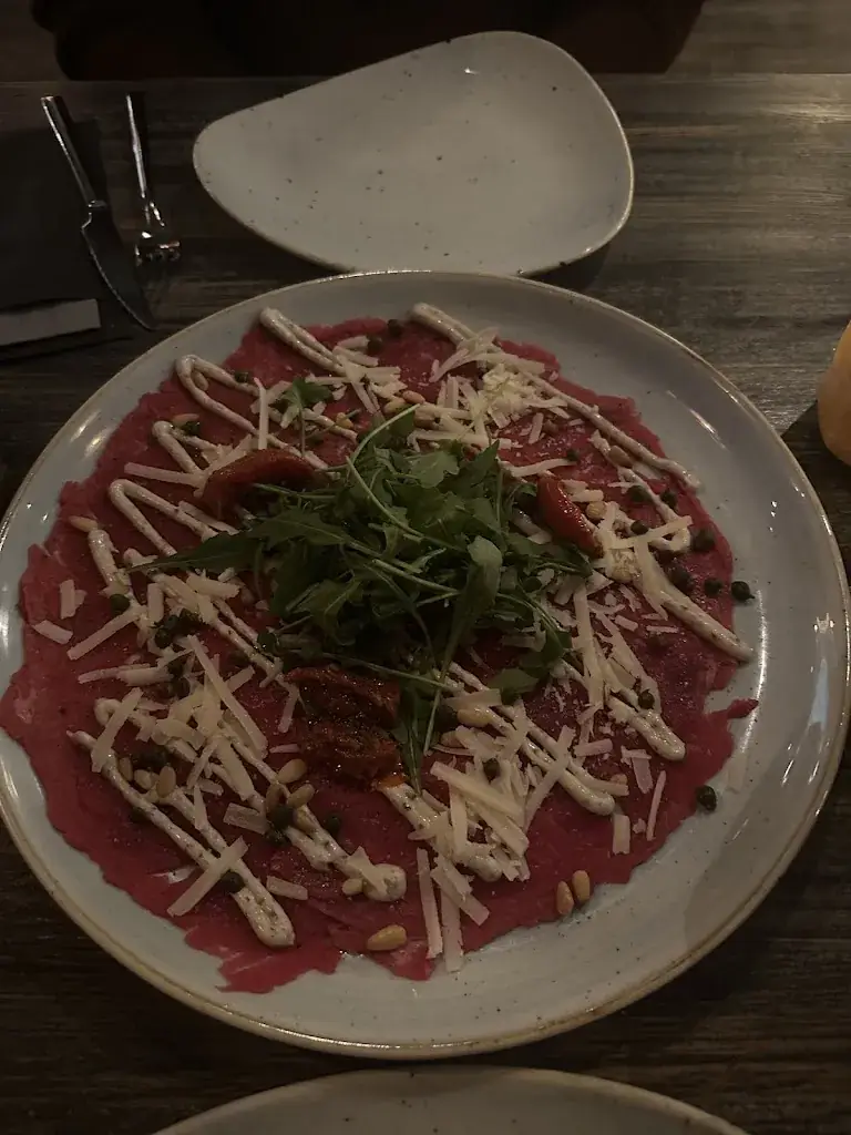 Yasmine DOUKKALI_Zilt lounge- en eetcafé_Renesse_review