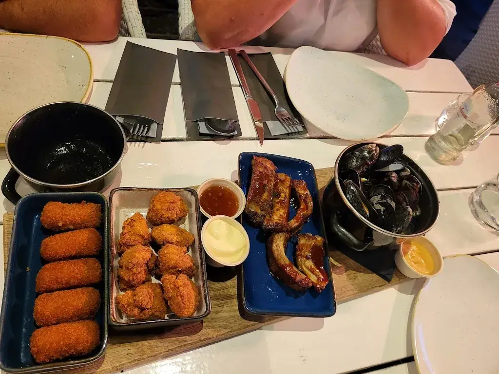 Wilco van de Goolberg_Zilt lounge- en eetcafé_Renesse_review