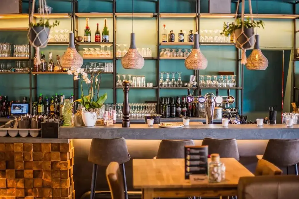 Zilt lounge- en eetcafé restaurant in Renesse