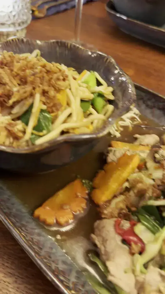 Basil Thai Restaurant Renesse_Renesse_slider_image_2