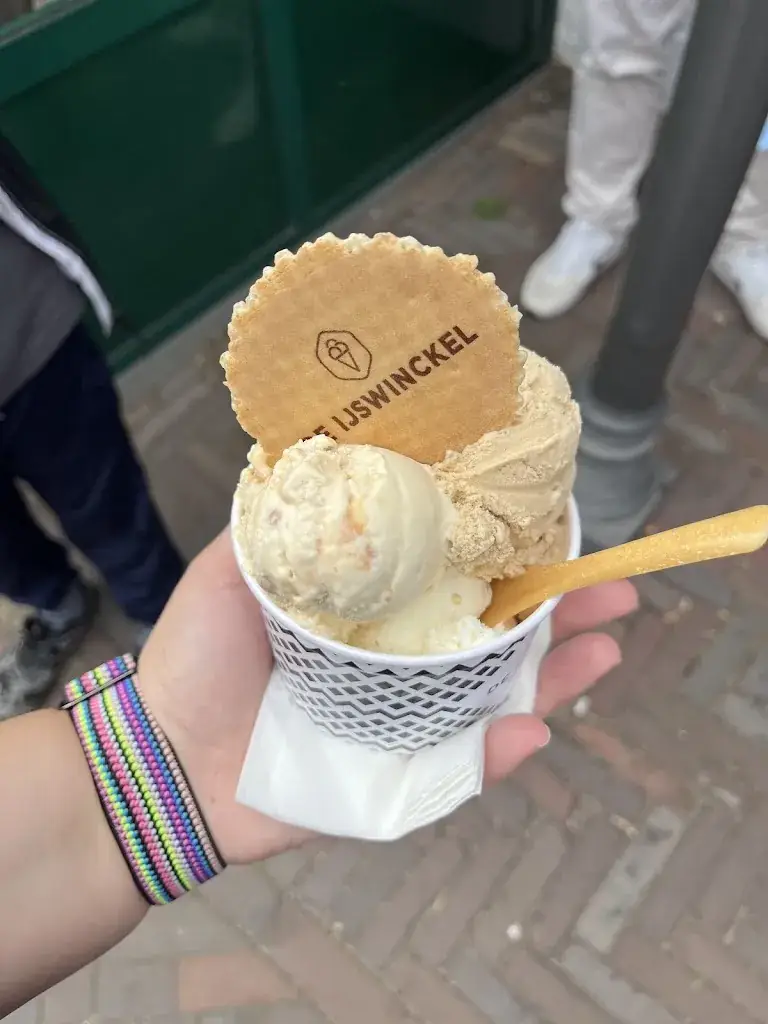 Corinna Zimmermann_De IJswinckel Renesse_Renesse_review