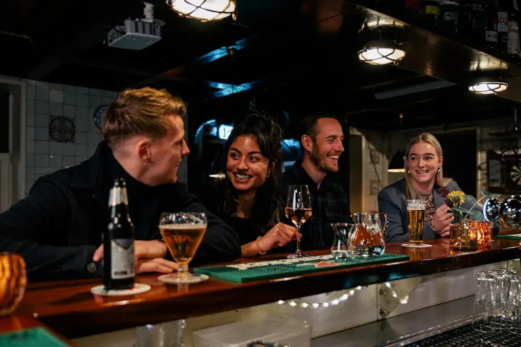 Eetcafé Spoorzicht Koudum restaurant à Koudum