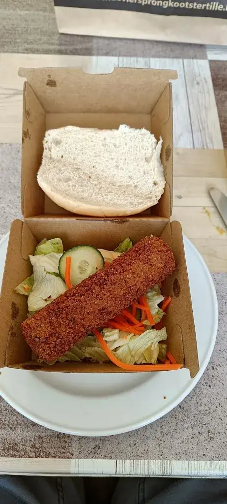 Jelle Hoeksma_Eetcafe-Cafetaria Cathering zaalverhuur De Viersprong_Kootstertille_review