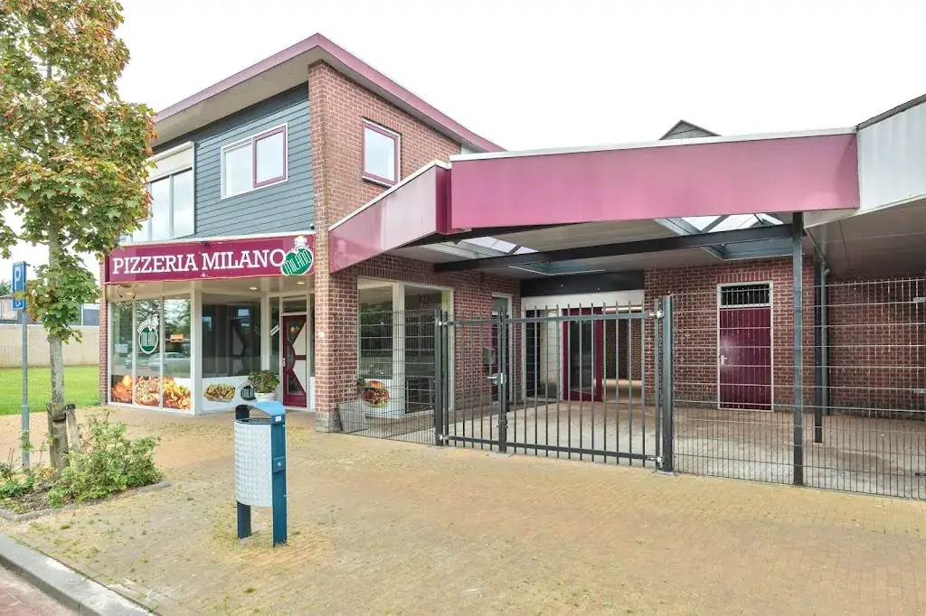 Pizzeria Milano Kootstertille restaurant in Kootstertille