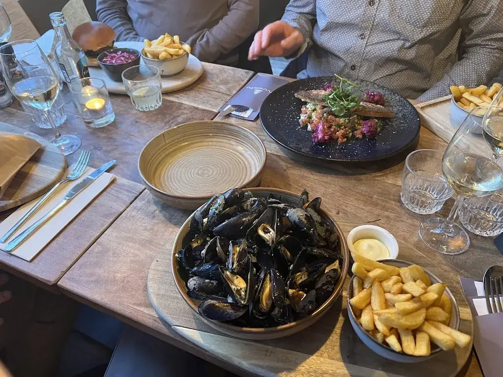 Menu_Uluwatu Beach_Holland_image_5