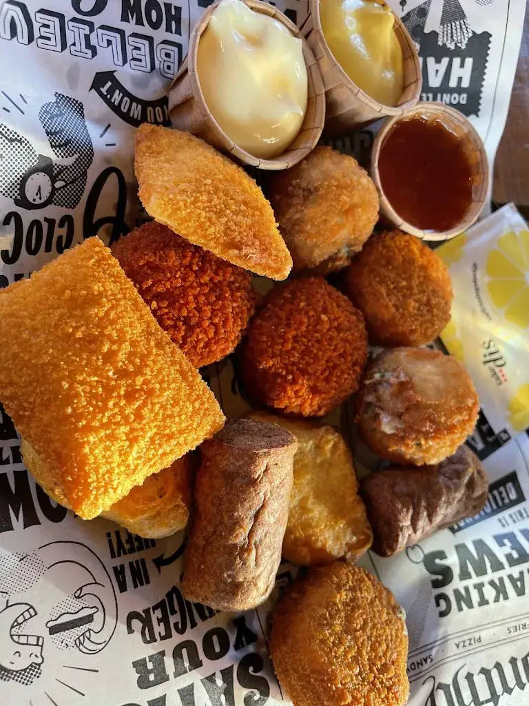 Kelvin So_Strandtent R Port_Holland_recensione