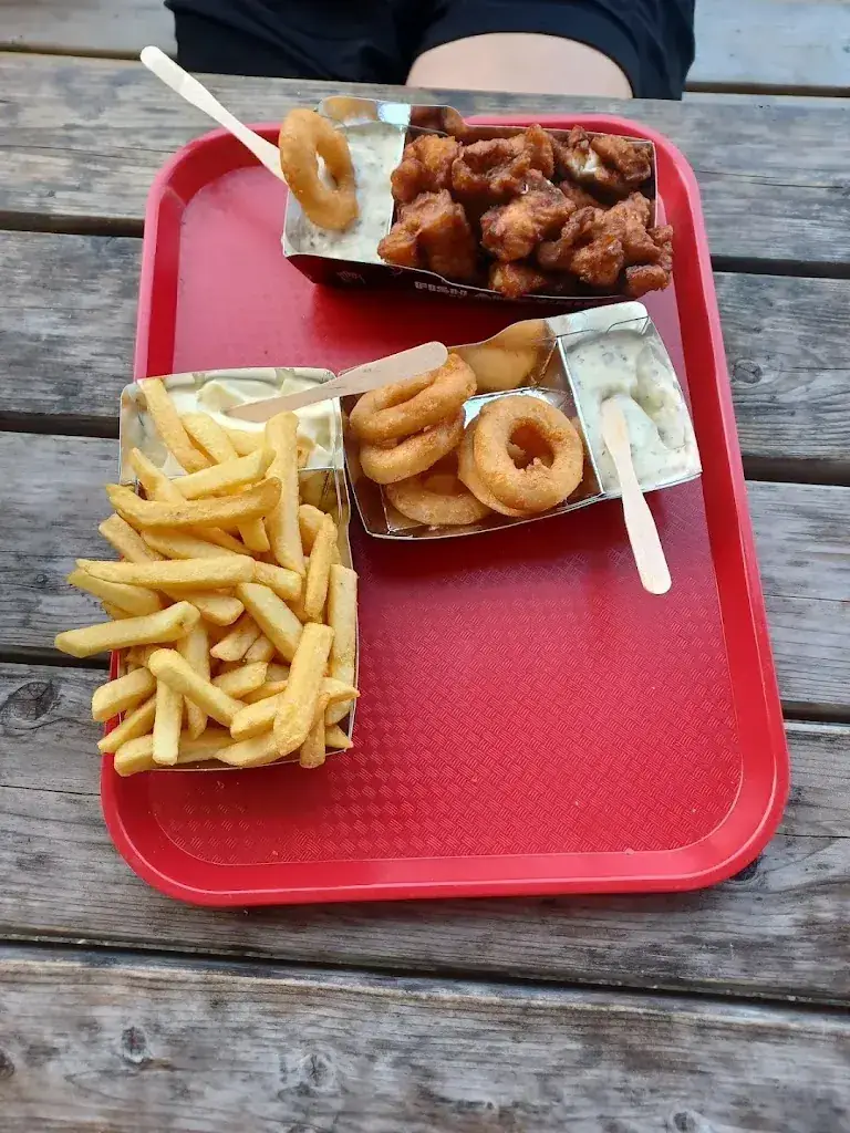 FISH AND CHIPS by FISH@THEBEACH_Holland_slider_image_3