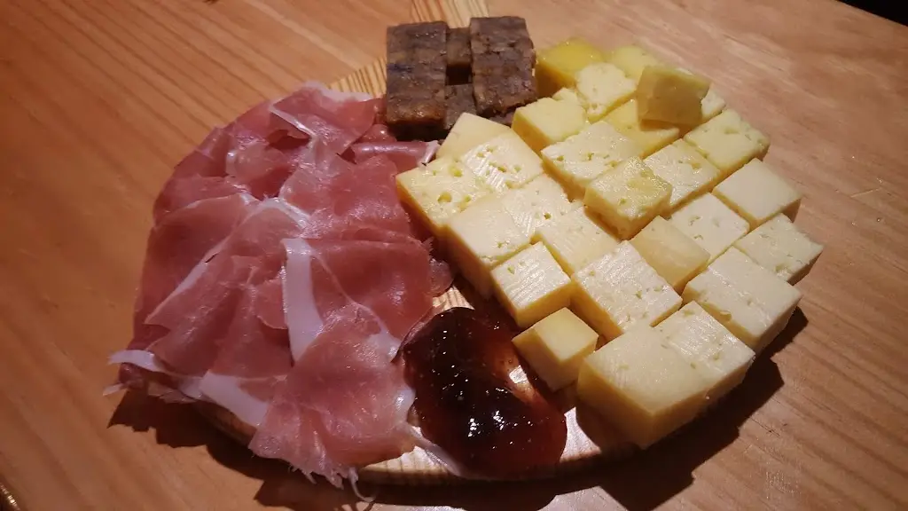 shandon willey_Taberna Dona Viola_Feteira_recensione