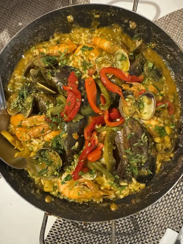 Vanity Trebatoski_DONG JING SUSHI_Zambujeira do Mar_reseña