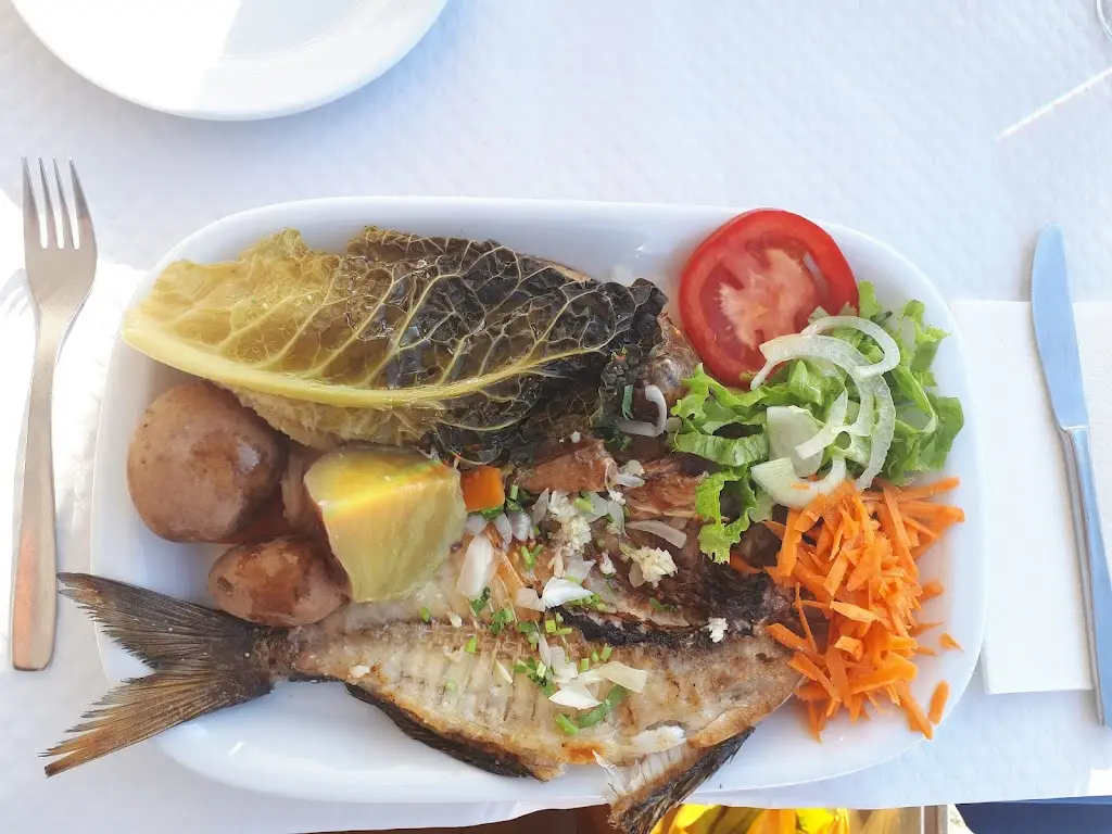 Thierry de Wijn_O Martinho_Zambujeira do Mar_recensione