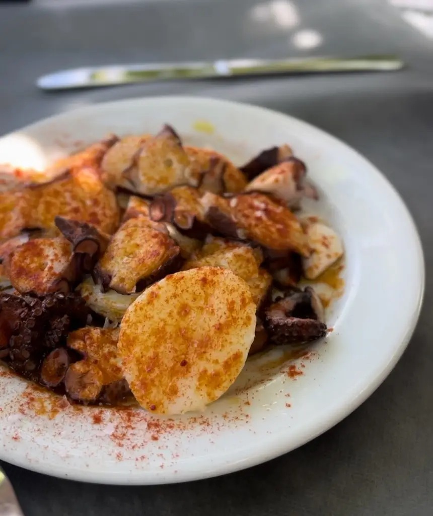 Lisa K_Pizzaria casino da ursa_Zambujeira do Mar_reseña