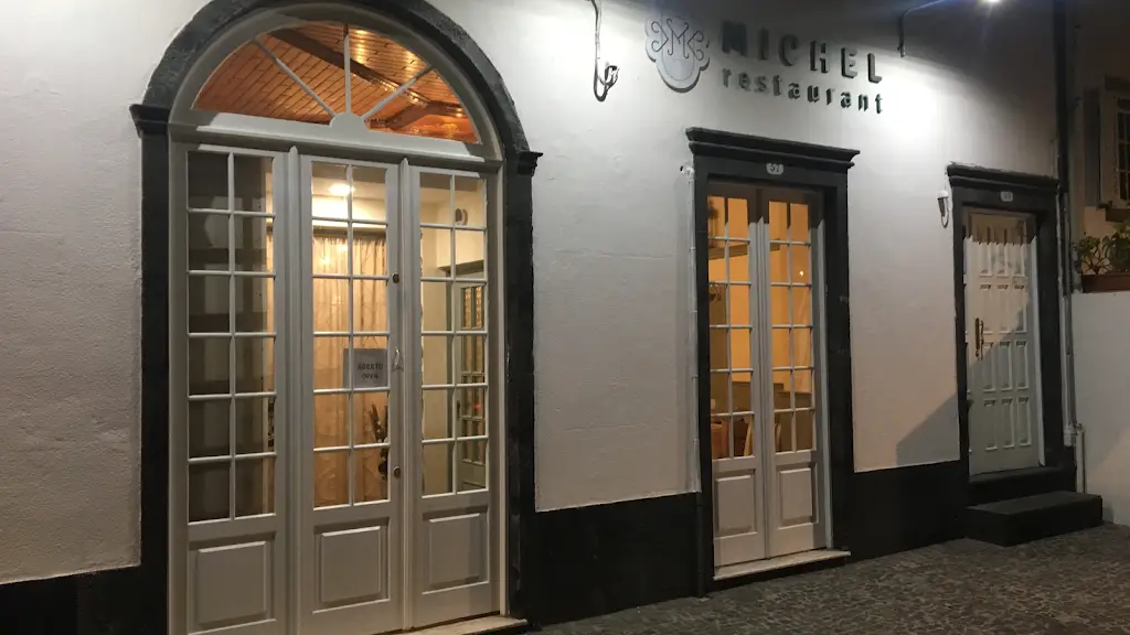 Michel Restaurant_Fajã de Baixo_slider_image_1