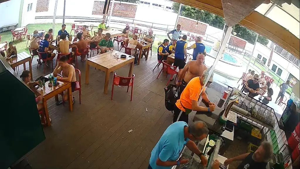 Chagashotdog2 piscinas ristorante a Vidigueira