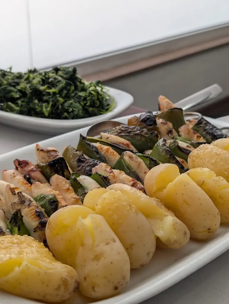 João_Restaurante Orla Marítima_Adaúfe_recensione