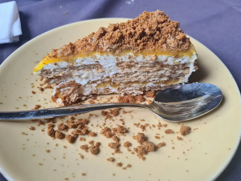 Menu_Ai o Alho - Vinhos e Petiscos_Adaúfe_imagen_8