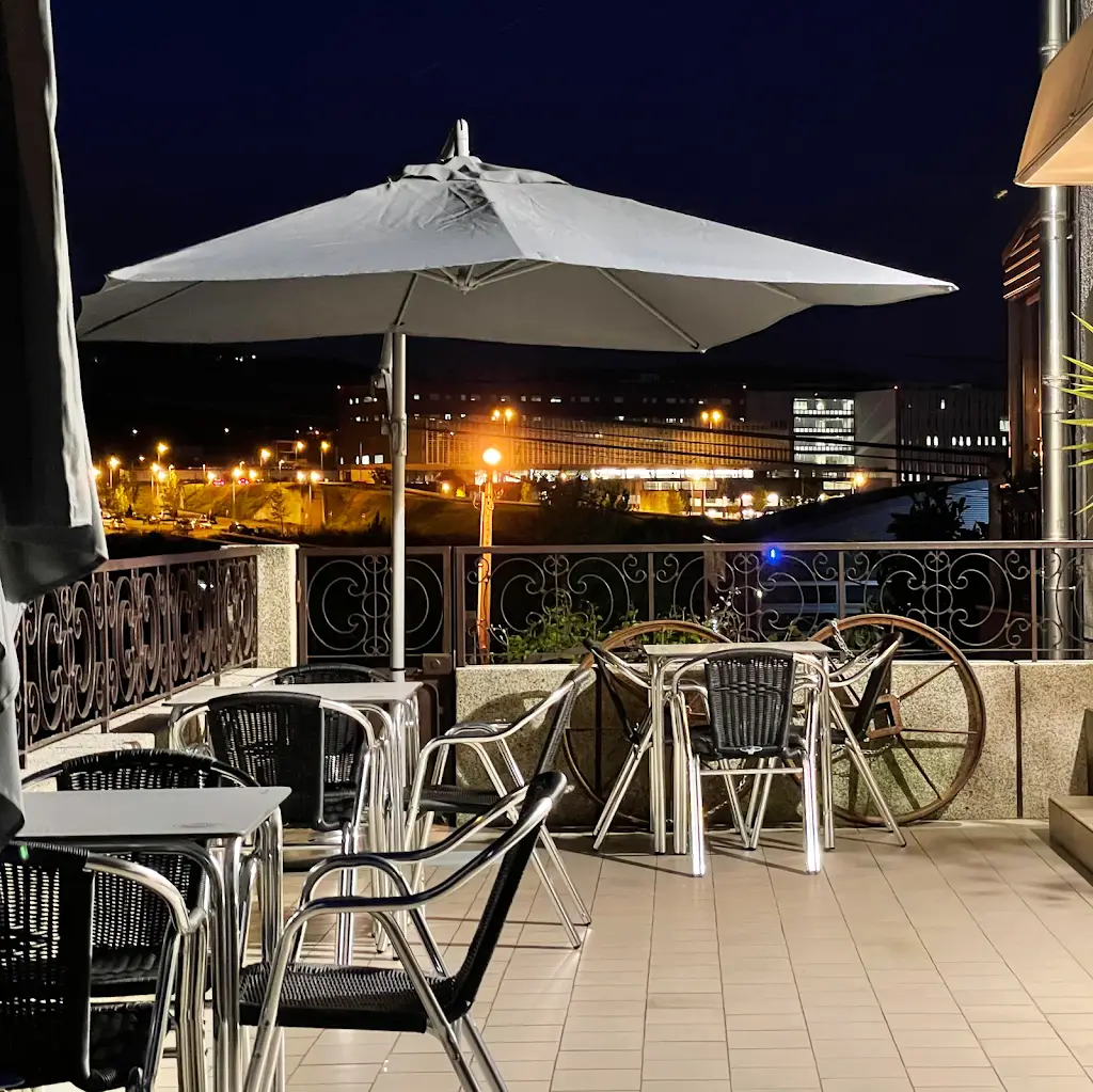 Ai o Alho - Vinhos e Petiscos_Adaúfe_slider_image_1