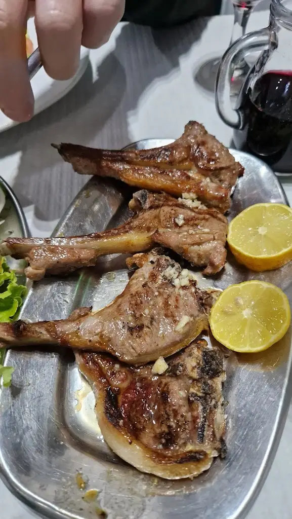 Menu_Restaurante Cantinho do Churrasco_Castro Verde_immagine_6