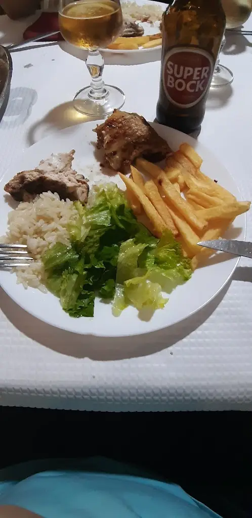 Menu_Restaurante Cantinho do Churrasco_Castro Verde_immagine_7