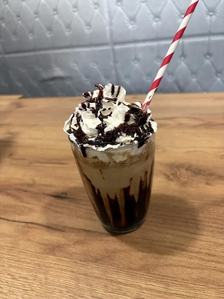 luciano rivollier_Snack bar Entradense_Castro Verde_review