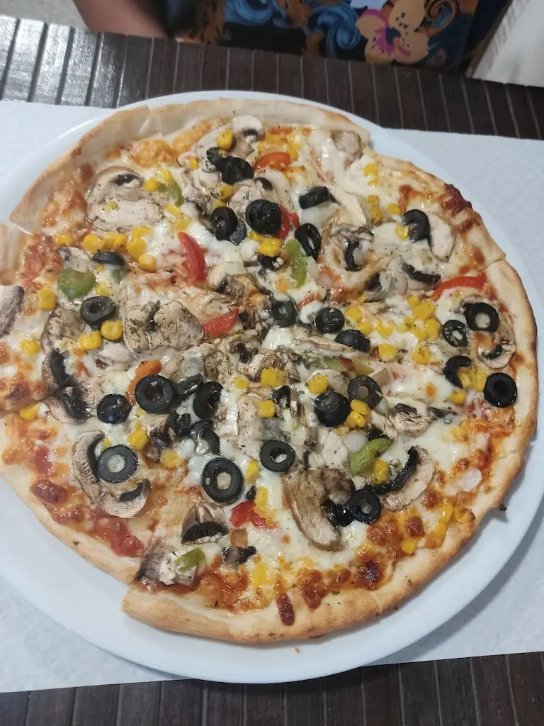 Dennis Dudek_Pizzaria Aliança_Castro Verde_reseña