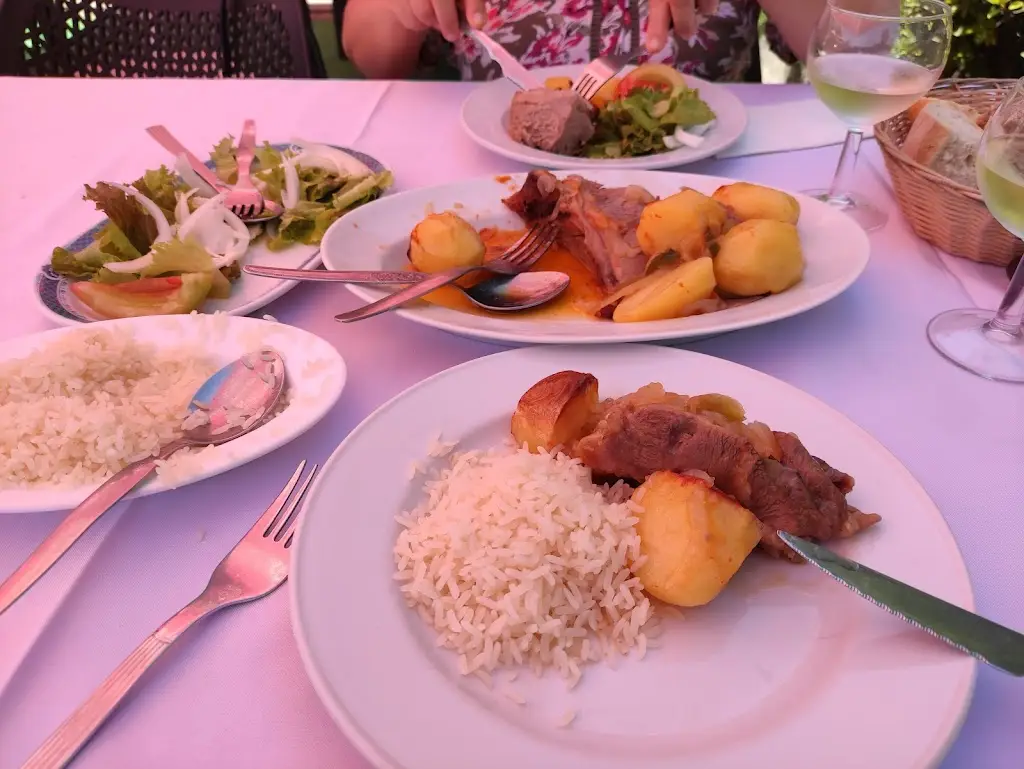 Menu_Restaurante Porinhos, Lda_Arões_image_4