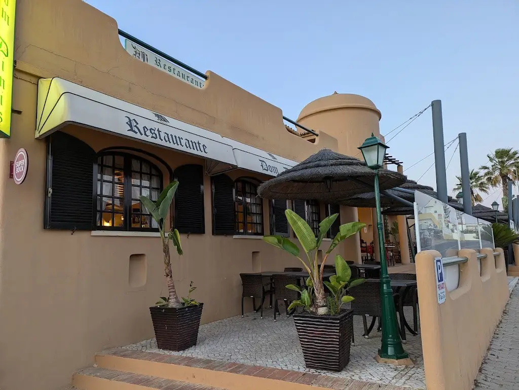 Dom Dinis ristorante a Calendário