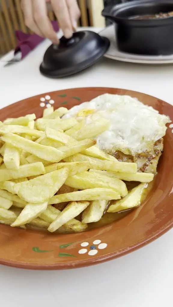 Каллаш Николь_Fonte Tavern_Lajes do Pico_recensione