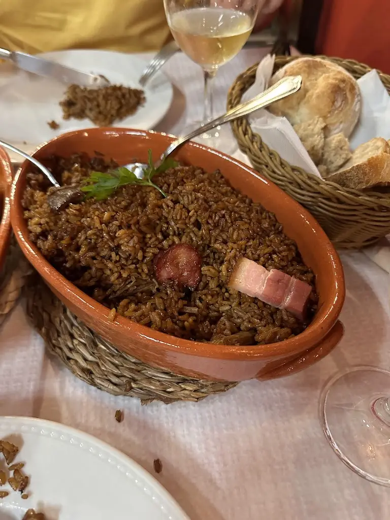 Antonina Mochocka_Tasquinha Dom Ferreira_Braga_recensione