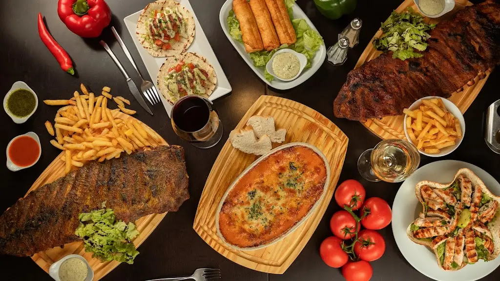 pPlace Restaurant_Braga_slider_image_3